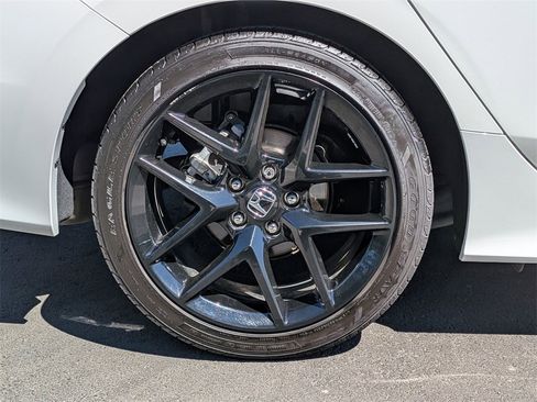 Used 2024 Honda Civic Sport image 30