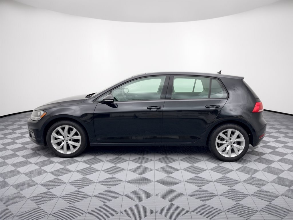 Used 2019 Volkswagen Golf SE w/ Driver Assistance Package FWD image 2