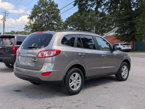 Used 2012 Hyundai Santa Fe GLS AWD/4WD image 3