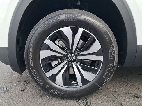 New 2026 Volkswagen Atlas SE image 29