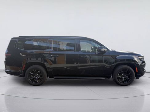 New 2025 Jeep Wagoneer L Series II w/ Convenience Group I AWD/4WD image 4