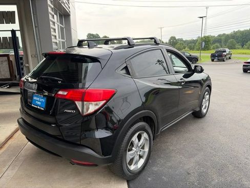 Used 2019 Honda HR-V LX image 3