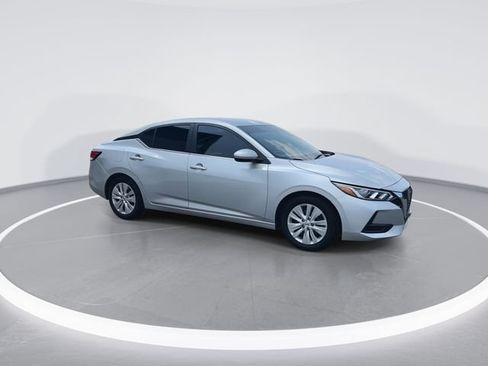 Used 2023 Nissan Sentra S FWD image 2