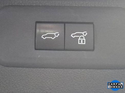 Used 2024 Toyota Grand Highlander AWD Hybrid image 29