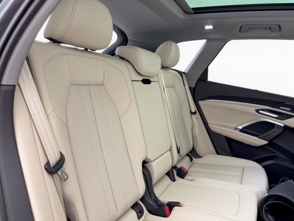 New 2026 Audi Q5 Premium Plus AWD/4WD image 29