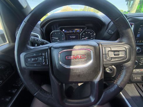 Used 2022 GMC Sierra 3500 AT4 w/ AT4 Premium Plus Package AWD/4WD image 13
