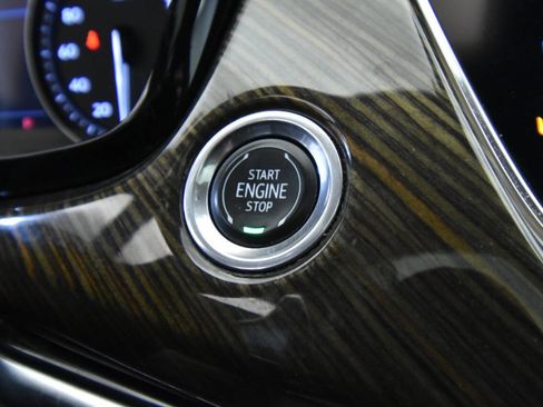 Used 2020 Cadillac XT6 Sport w/ Platinum Package image 25