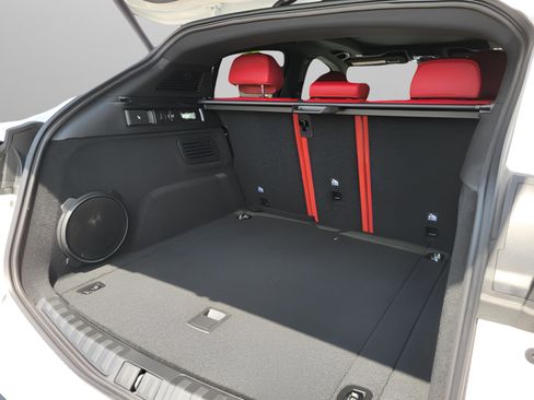 New 2026 Alfa Romeo Stelvio Sprint AWD/4WD image 21