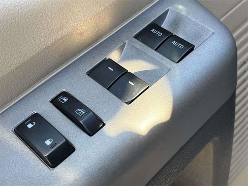 Used 2016 Ford F350 Lariat w/ Lariat Ultimate Package image 17