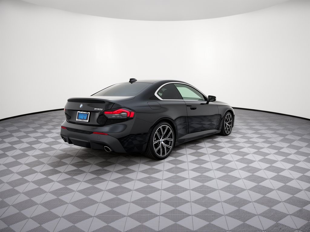 Used 2022 BMW 230i Coupe w/ Convenience Package RWD image 9