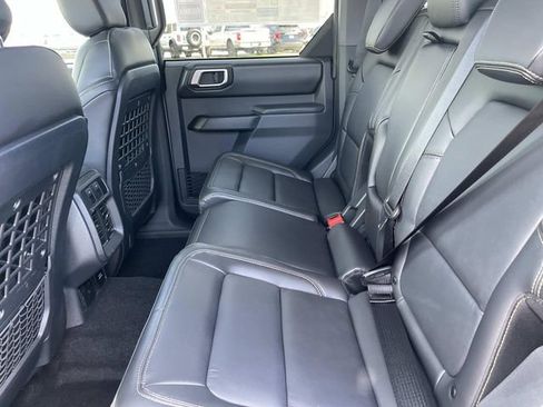 New 2026 Ford Bronco Badlands image 23