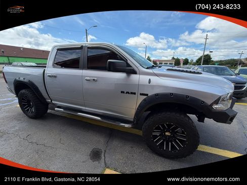 Used 2009 Dodge Ram 1500 Truck SLT AWD/4WD image 7