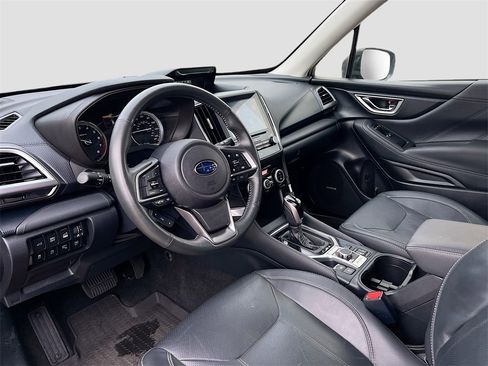 Used 2021 Subaru Forester Touring image 9