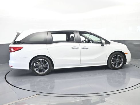 Used 2022 Honda Odyssey Elite image 7