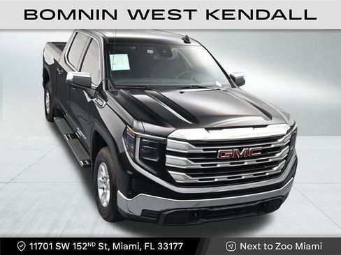 Used 2023 GMC Sierra 1500 SLE image 19
