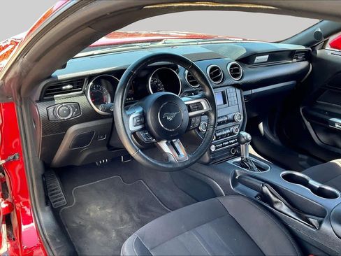 Used 2021 Ford Mustang Coupe RWD image 14