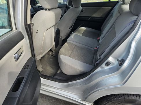 Used 2012 Nissan Sentra 2.0 SR w/ Special Edition Pkg image 12