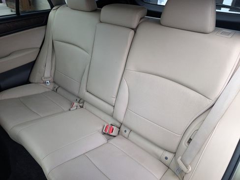 Used 2015 Subaru Outback 2.5i Limited image 7