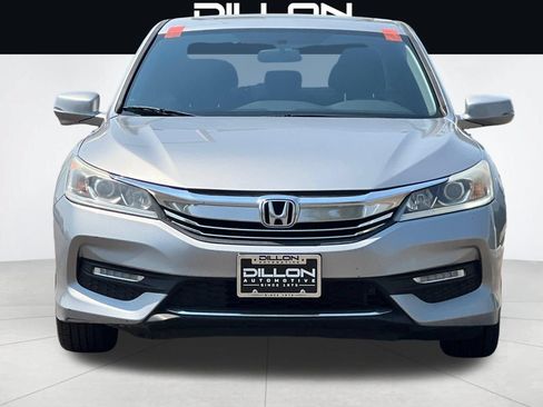 Used 2016 Honda Accord EX image 9
