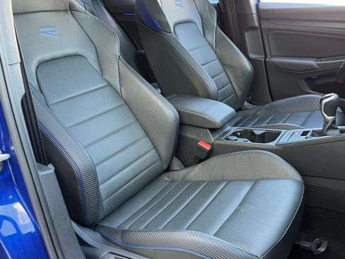 Used 2022 Volkswagen Golf R AWD/4WD image 18