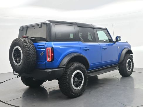 Used 2024 Ford Bronco Outer Banks w/ Sasquatch Package AWD/4WD image 5