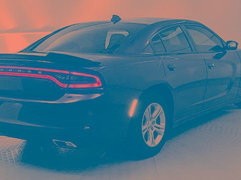 Used 2023 Dodge Charger SXT image 3