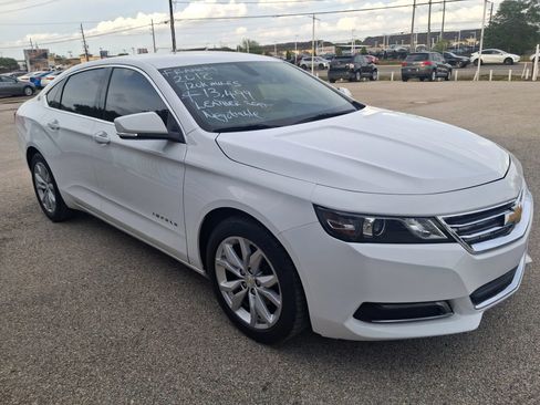 Used 2018 Chevrolet Impala LT w/ LT Leather Package FWD image 5