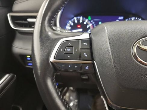 Used 2020 Toyota Highlander Limited AWD/4WD image 20