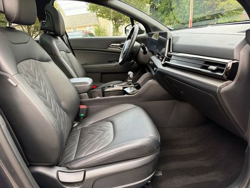Certified 2024 Kia Sportage X-Line w/ X-Line Premium Package AWD/4WD image 31