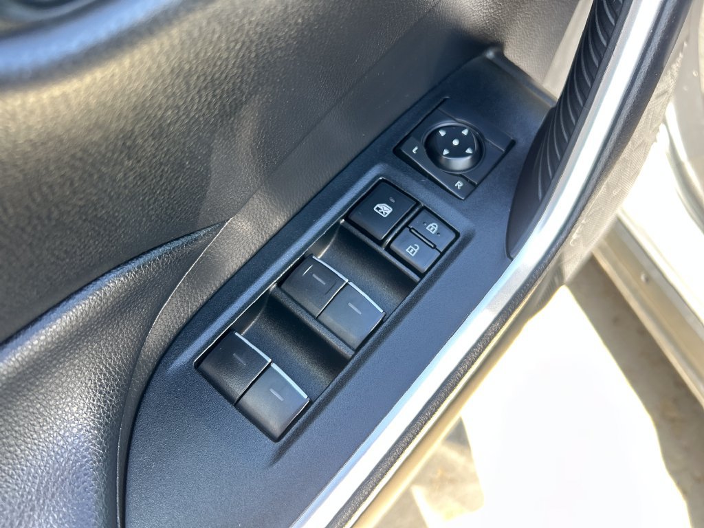 Certified 2025 Toyota RAV4 XLE AWD/4WD image 11