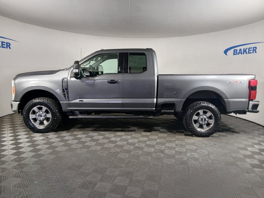 Used 2023 Ford F250 XLT w/ 360-Degree Camera Package AWD/4WD image 2