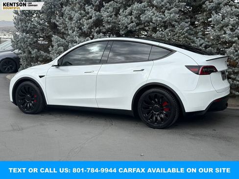 Used 2022 Tesla Model Y Performance image 5