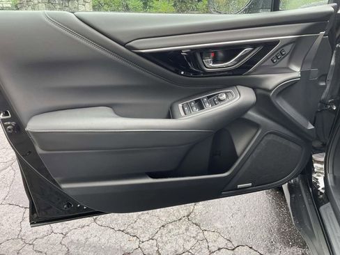 New 2025 Subaru Outback Limited image 15