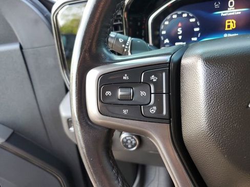 Used 2022 Chevrolet Silverado 1500 ZR2 w/ Technology Package image 29