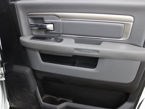 Used 2017 RAM 1500 Big Horn image 29