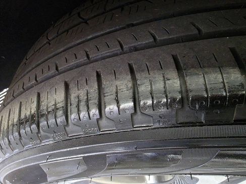 Used 2019 Mercedes-Benz GLC 300 image 32