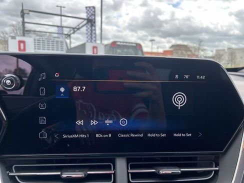 New 2026 Chevrolet Trax LT w/ Midnight Edition image 22