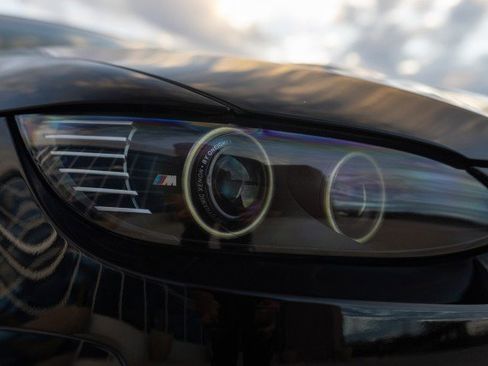 Used 2012 BMW M3 Coupe image 9