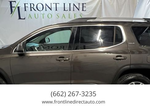 Used 2019 GMC Acadia SLE w/ Driver Alert Package I FWD image 4