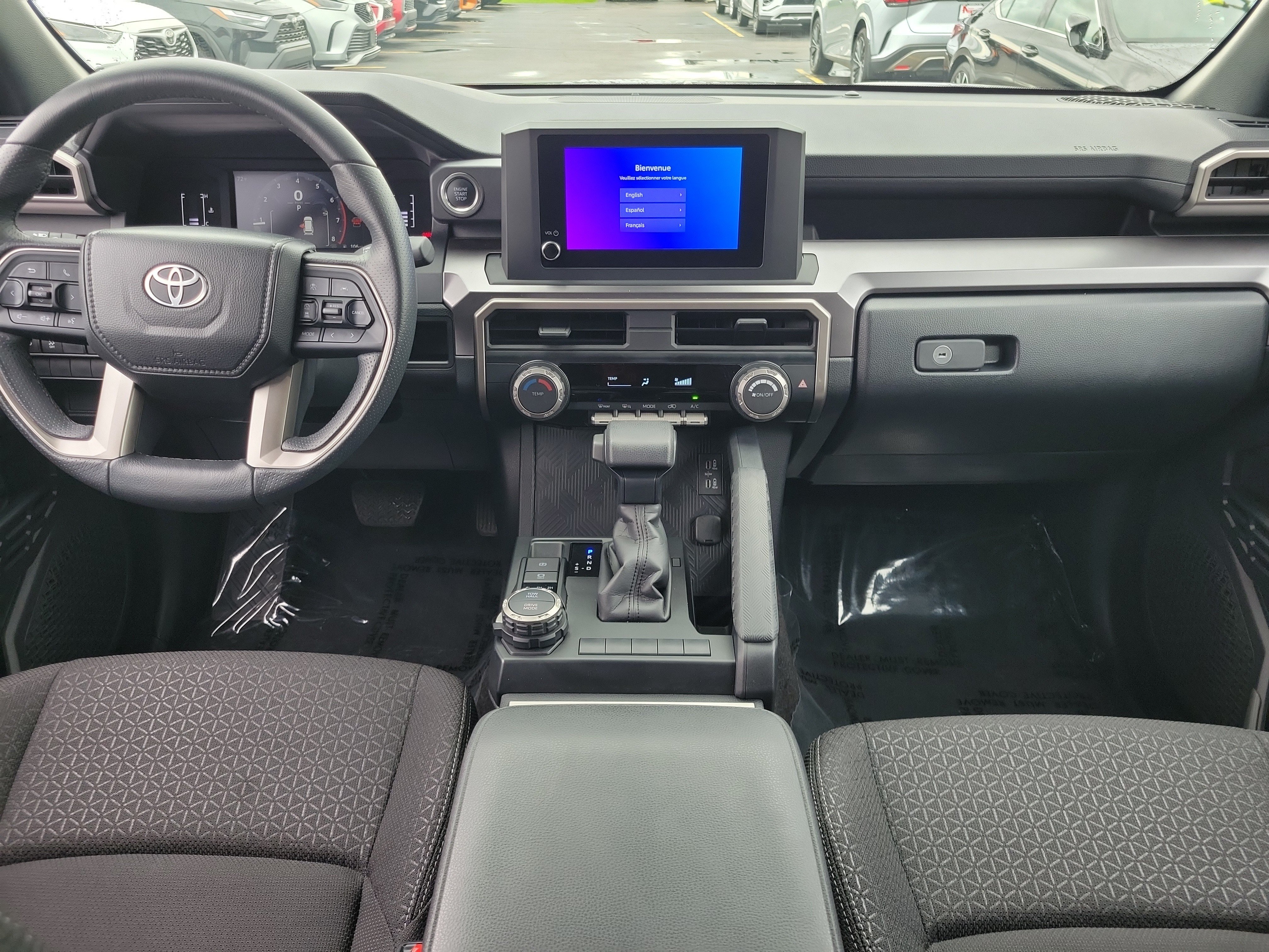 Used 2025 Toyota 4Runner SR5 AWD/4WD image 9