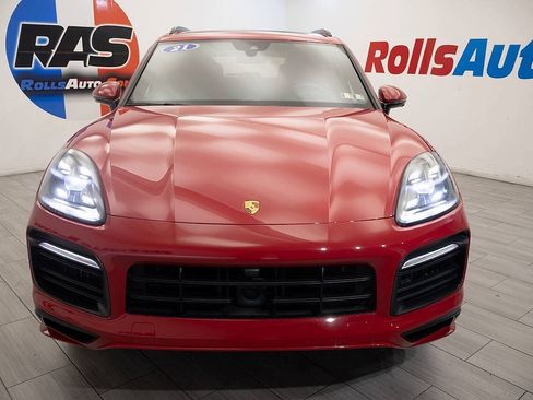 Used 2021 Porsche Cayenne GTS AWD/4WD image 8