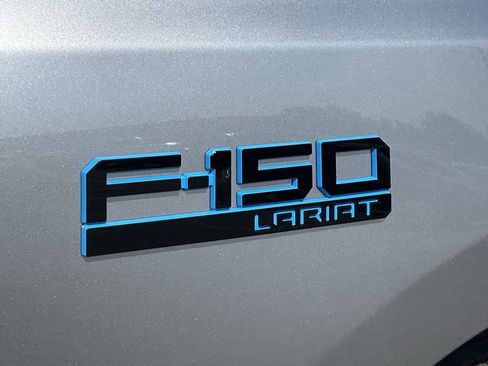 New 2025 Ford F150 Lightning Lariat image 25