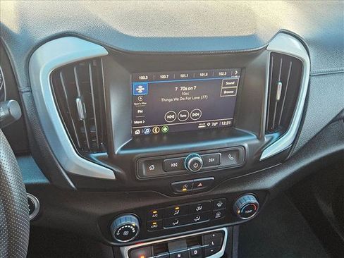 Certified 2024 GMC Terrain SLE image 14