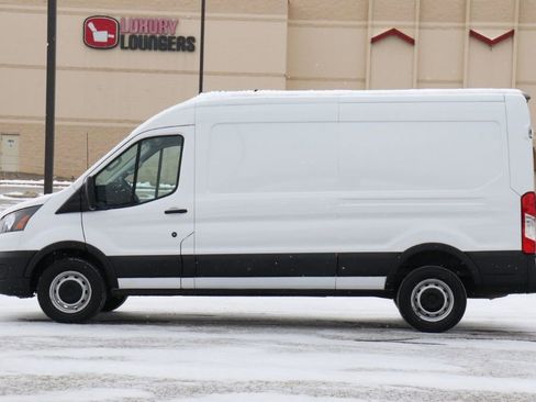 Used 2023 Ford Transit 250 Medium Roof w/ Load Area Protection Package image 5