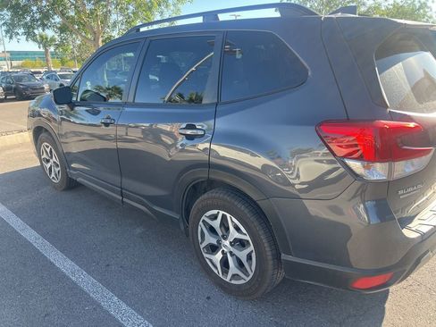 Used 2021 Subaru Forester Premium w/ Popular Package #1 image 8