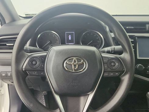 Used 2019 Toyota Camry LE FWD image 12