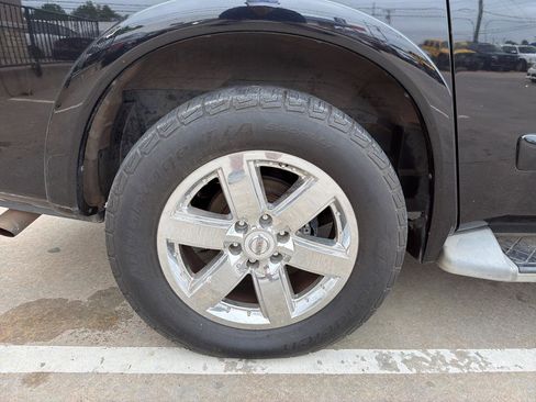 Used 2011 Nissan Armada Platinum w/ 2nd Row Captain Seat Pkg AWD/4WD image 29