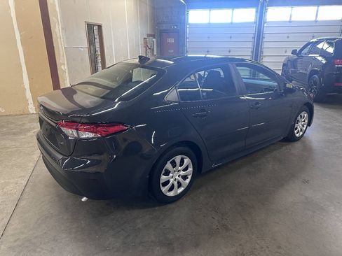 Used 2023 Toyota Corolla LE FWD image 3