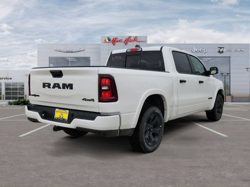New 2026 RAM 1500 4x4 Crew Cab image 5