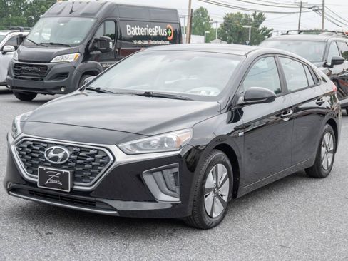 Used 2020 Hyundai Ioniq Blue FWD image 5